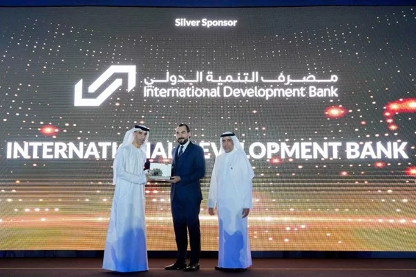 Dr. Ziad Khalaf Abdul Honored with “Investment Award for Creating Jobs in the UAE"