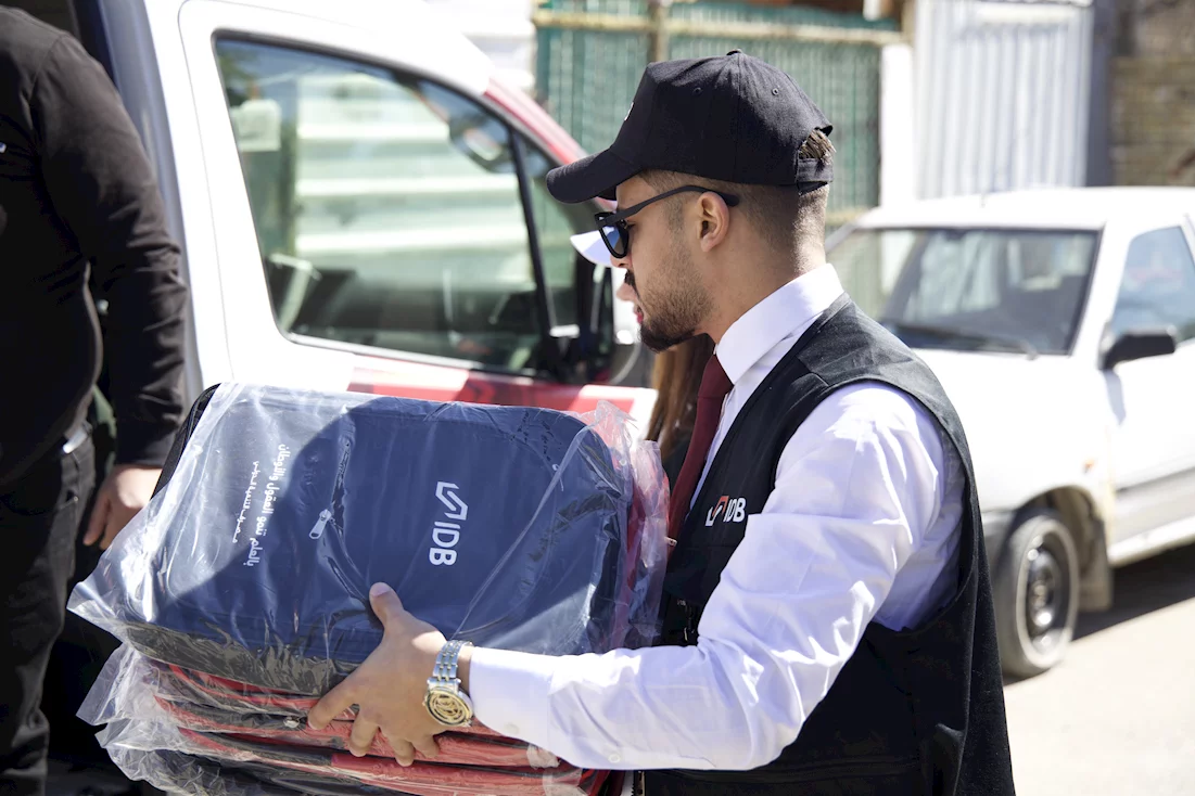 A campaign to distribute school bags and stationery to students in Baghdad