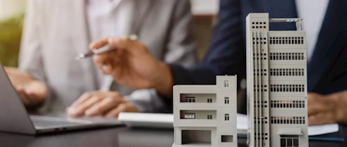 Commercial & Real Estate Loans